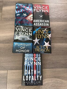 Vince Flynn - Thriller Book Set - Great condition